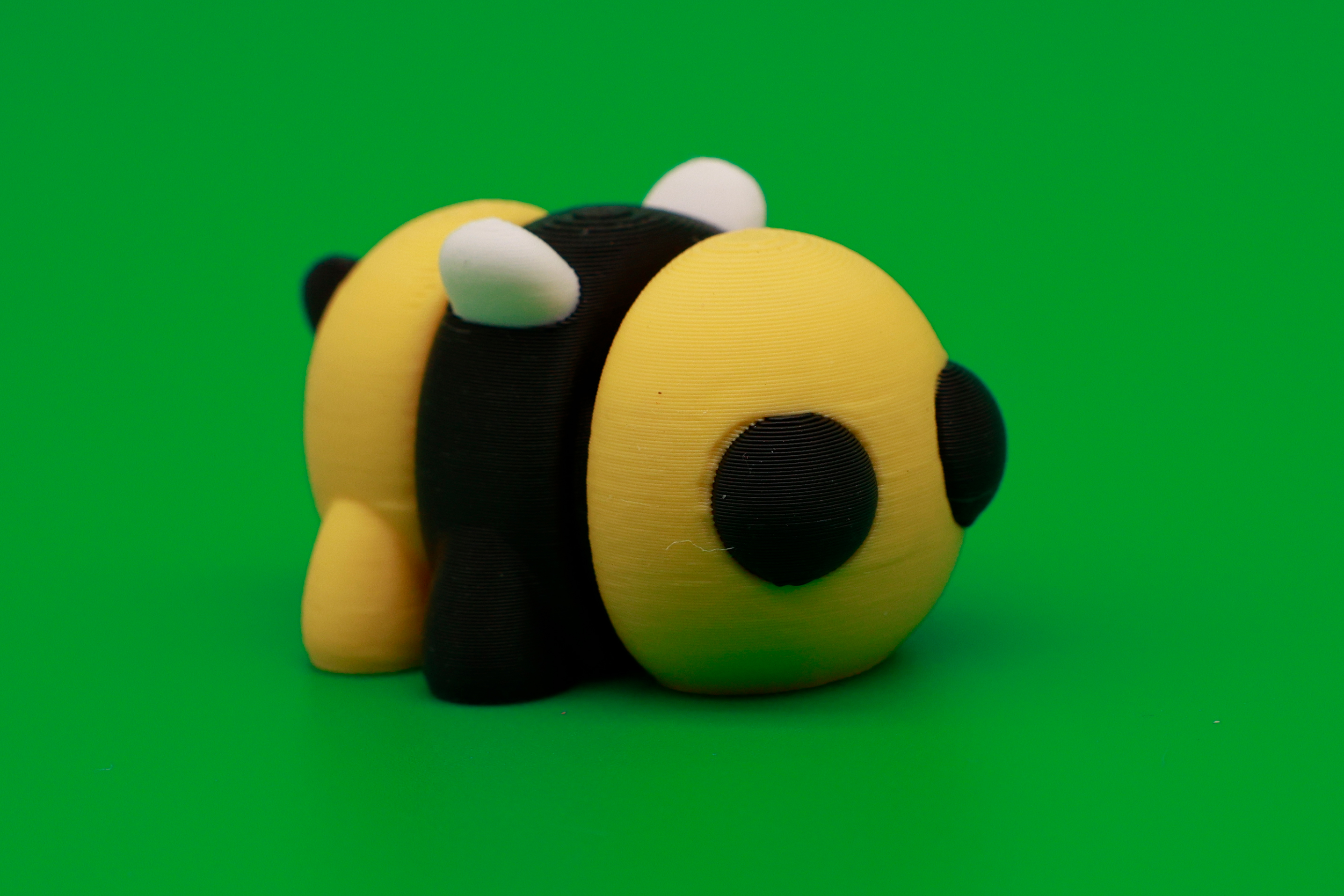 Articulating bee print